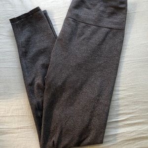 Fabletics grey full length seamless leggings